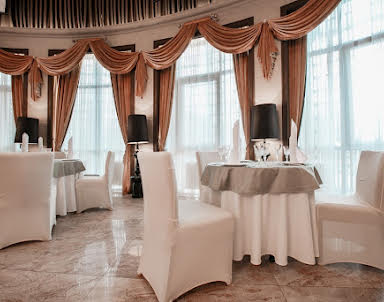  ресторан Flash Royal