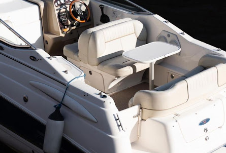 Chaparral 240 в Монтерей 