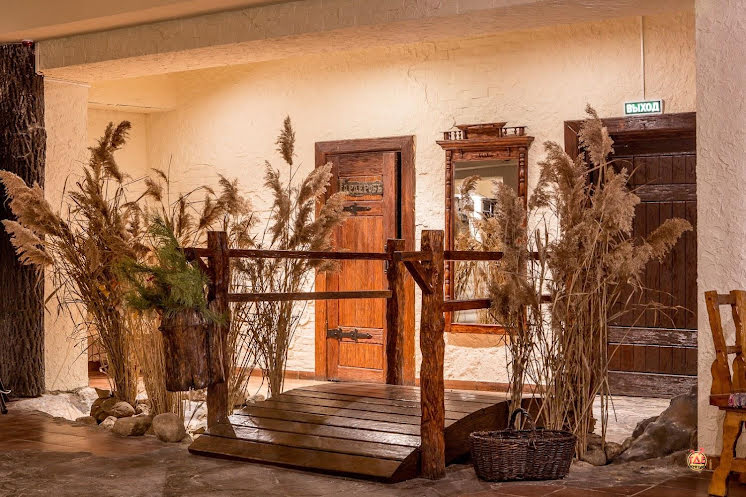 Основной зал в «Шницель» фотография №7