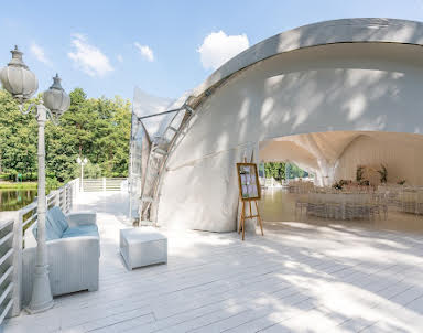  ресторан Emerald lake