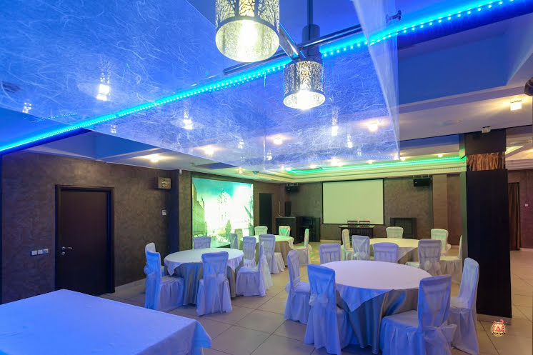 Малый зал в «Буржуй» фотография №16