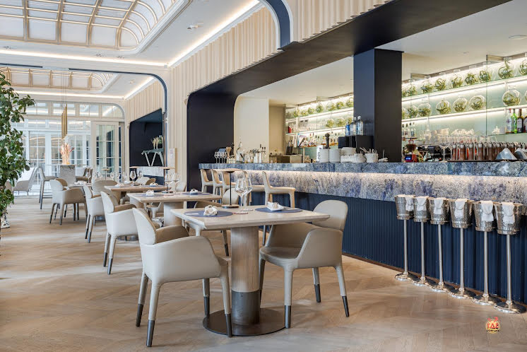 Ресторан YURA в «YURA» фотография №2