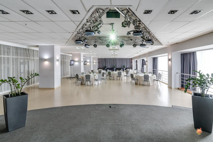 Банкетный зал в «Marins Park Hotel Novosibirsk» фотография №7
