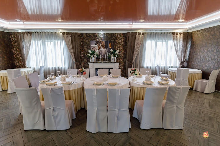 Каминный зал в «Вилла» фотография №3