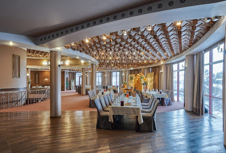 Зал ресторана в Банкетный зал