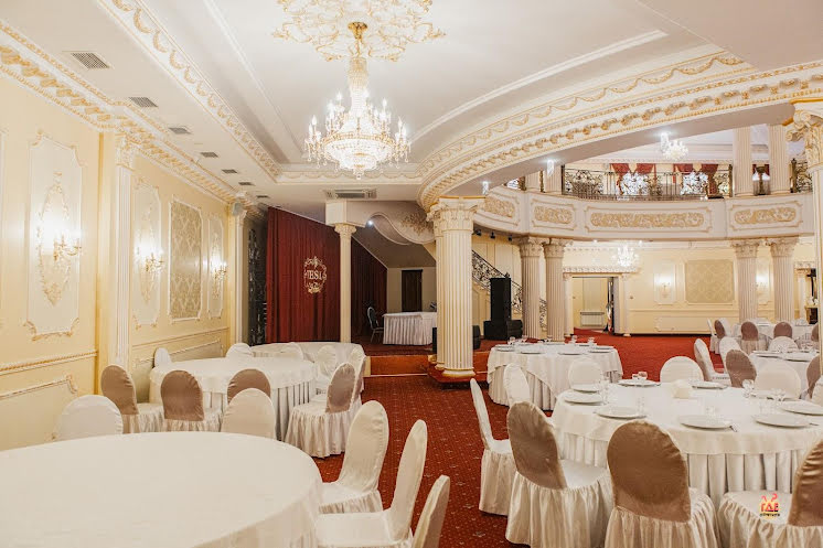 Зал "Центральный" в «Версаль» фотография №7
