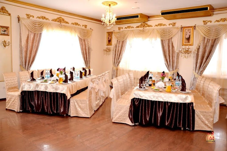 Основной зал в «Дюма» фотография №4