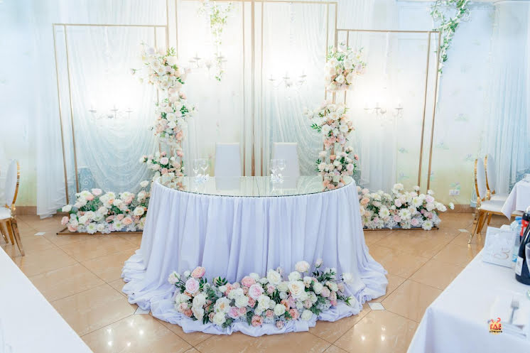 Основной зал в «Лето» фотография №14