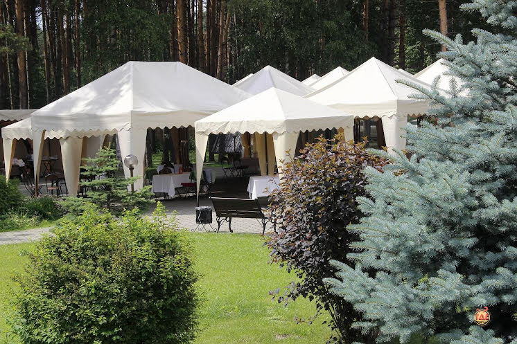 Летняя веранда в «Сосновый бор» фотография №1