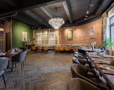  ресторан Стейк-Хаус Muu на Ляпидевского