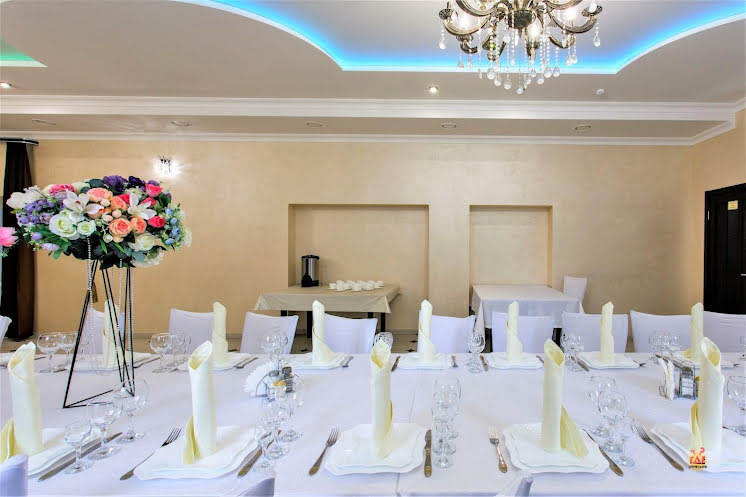 Средний зал в «Эллада» фотография №11