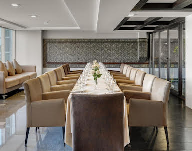  ресторан Astro Plaza