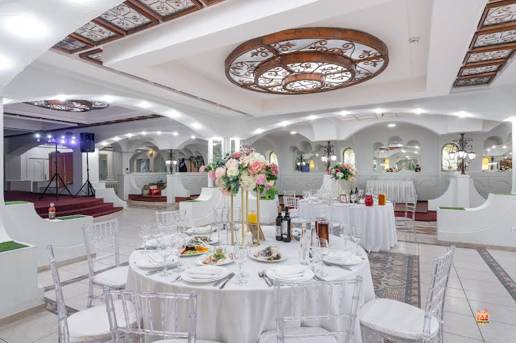 Ресторан «Измайловский двор» в «Вега» фотография №4