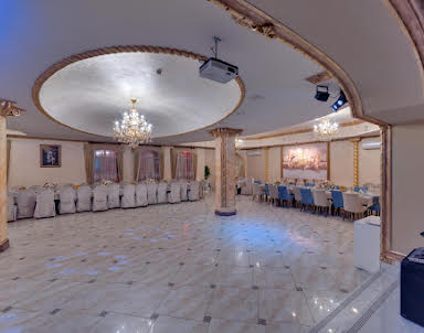  ресторан Сенат