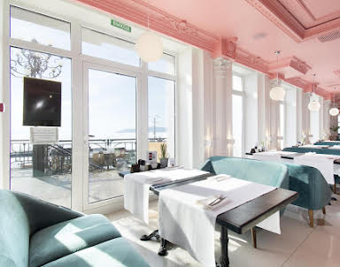  ресторан Маяк