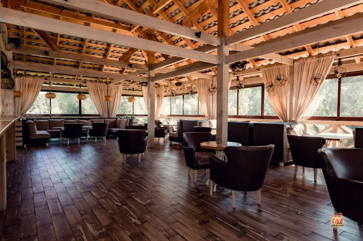 Летняя веранда в «Чайка» фотография №1