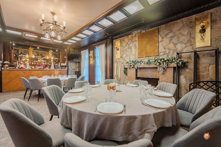 Зал с камином в «Бирюзовое» фотография №5