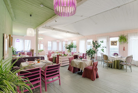 Зал «Оранжерея» в Зал «Мезонин»