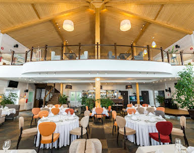  ресторан Vazuza Country Club