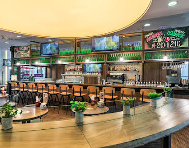  ресторан КОЛБАСОФФ на Сходненской