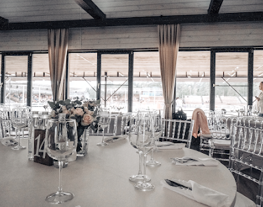  ресторан Horseka Resort