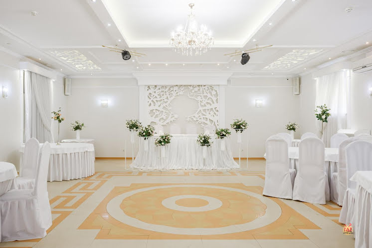 Зал "Белый" в «Делис» фотография №1