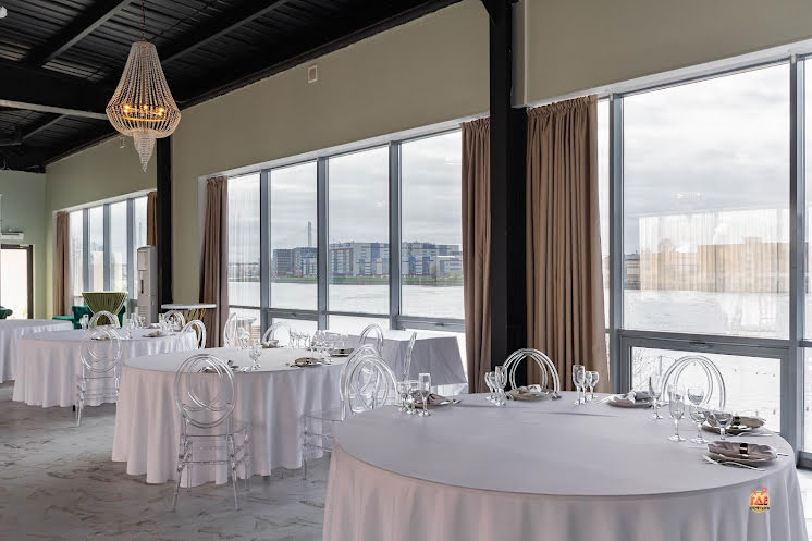 Основной зал в «Нева Панорама» фотография №17