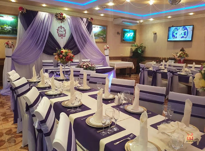 Большой зал в «Лебединое озеро» фотография №7