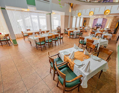  ресторан Уральский Двор