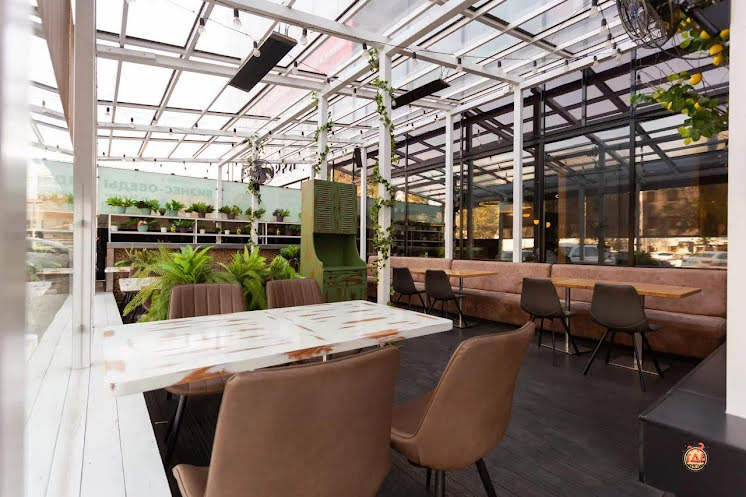 Летняя веранда в «Перчини на огне» фотография №5