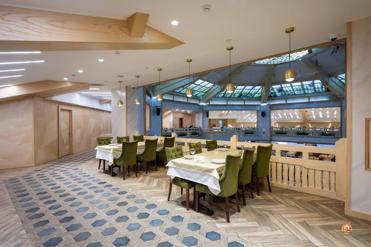 Второй ярус основного зала  в «Бакинский бульвар на Кутузовском» фотография №3