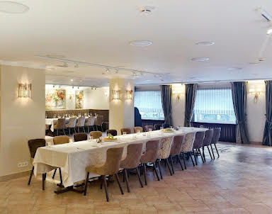  ресторан Сказка