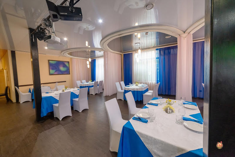 Роял-кафе фотография №5