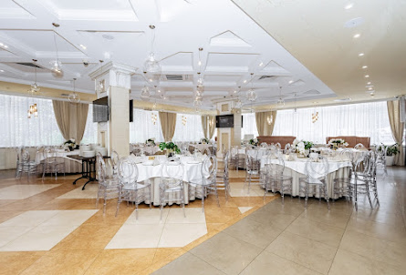 1 этаж  в Караоке-зал