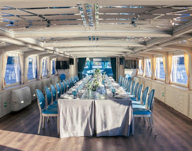 Выпускной в Теплоход "Северное сияние"