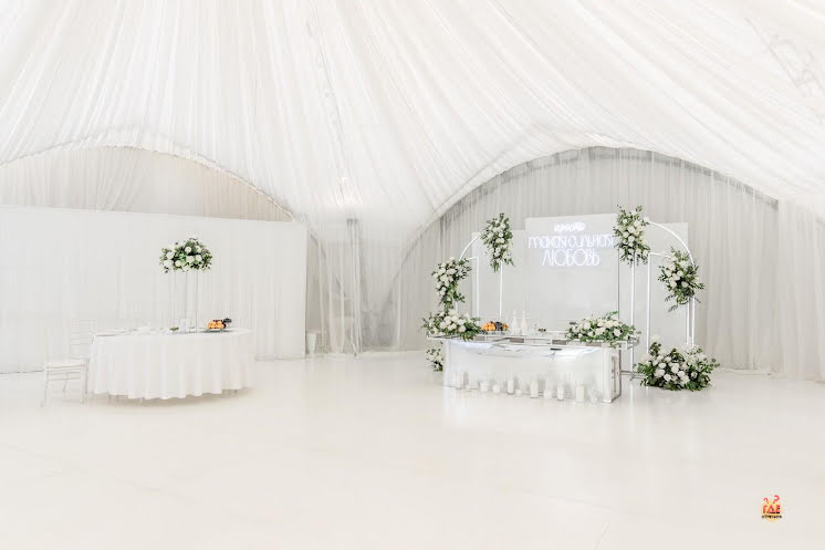 Шатер в «Это по любви» фотография №3