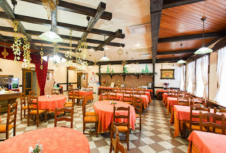 Зал «Трапезная» в Ресторан «У дуба»