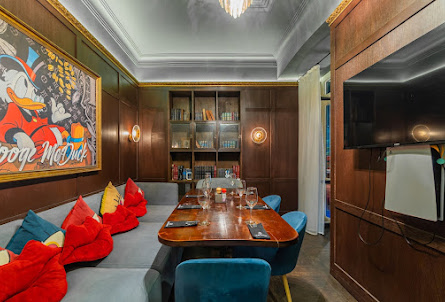 Зал "VIP-2" в Зал "VIP-1"