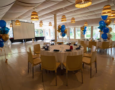  ресторан Apple Hill