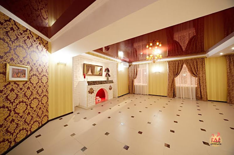 Рубиновый зал в «Времена года» фотография №12