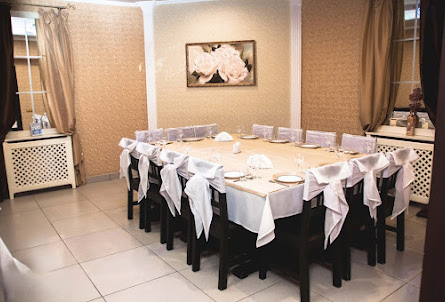 Зал на 20 человек в Зал на 10 человек