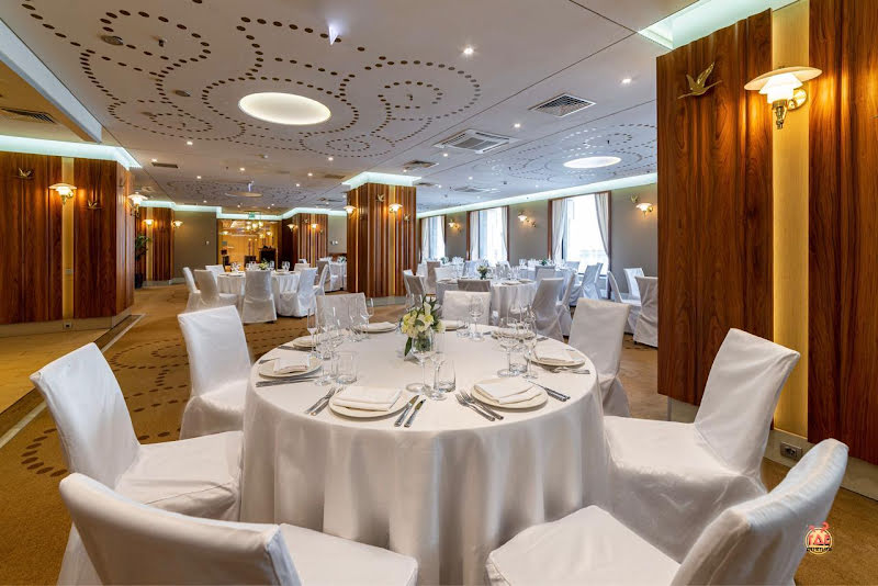 Crown Hotel фотография №4