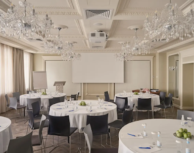  ресторан INDIGO St. Petersburg-Tchaikovskogo