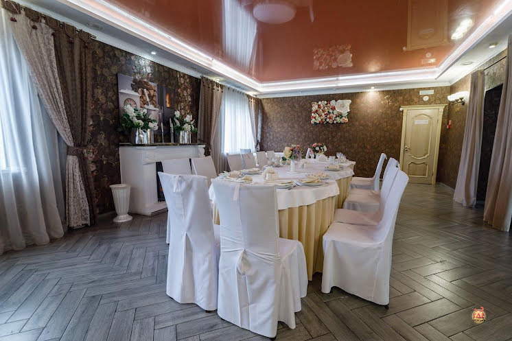 Каминный зал в «Вилла» фотография №6