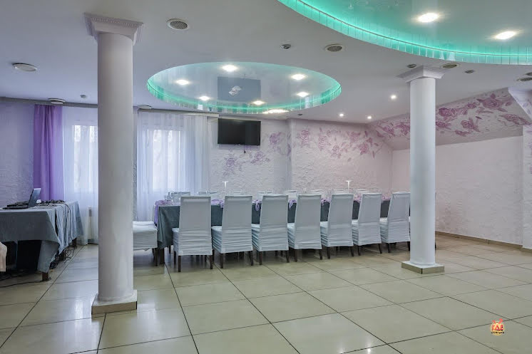 Верхний зал  в «Белая стрекоза» фотография № 1