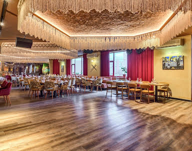  ресторан Барбамбия Тамада в ТЦ «Ганза»