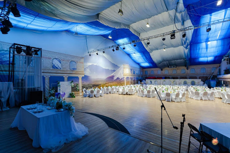 Большой банкетный зал в «Центр отдыха Леонида Тягачева» фотография №4