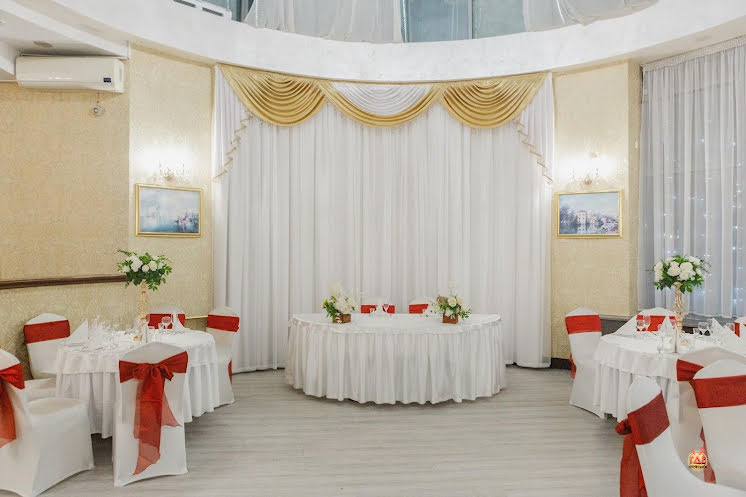 Зал "Тиффани" в «Алые паруса» фотография №3