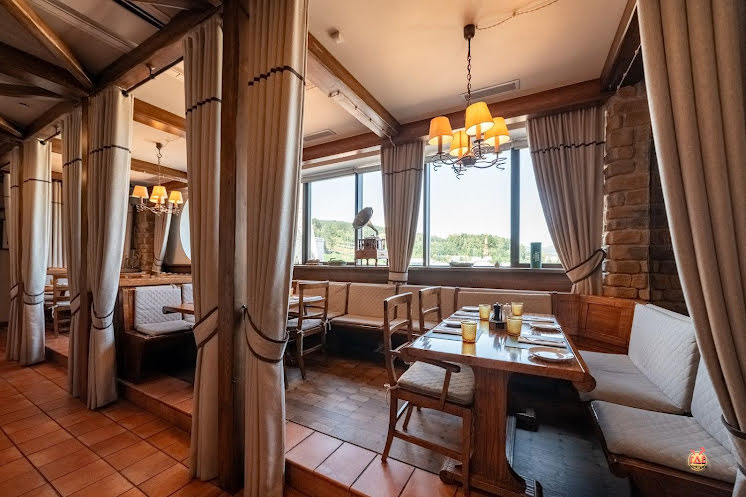 Большой панорамный зал в «Хозяин тайги» фотография №3