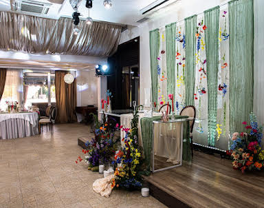 День рождения в Жардин